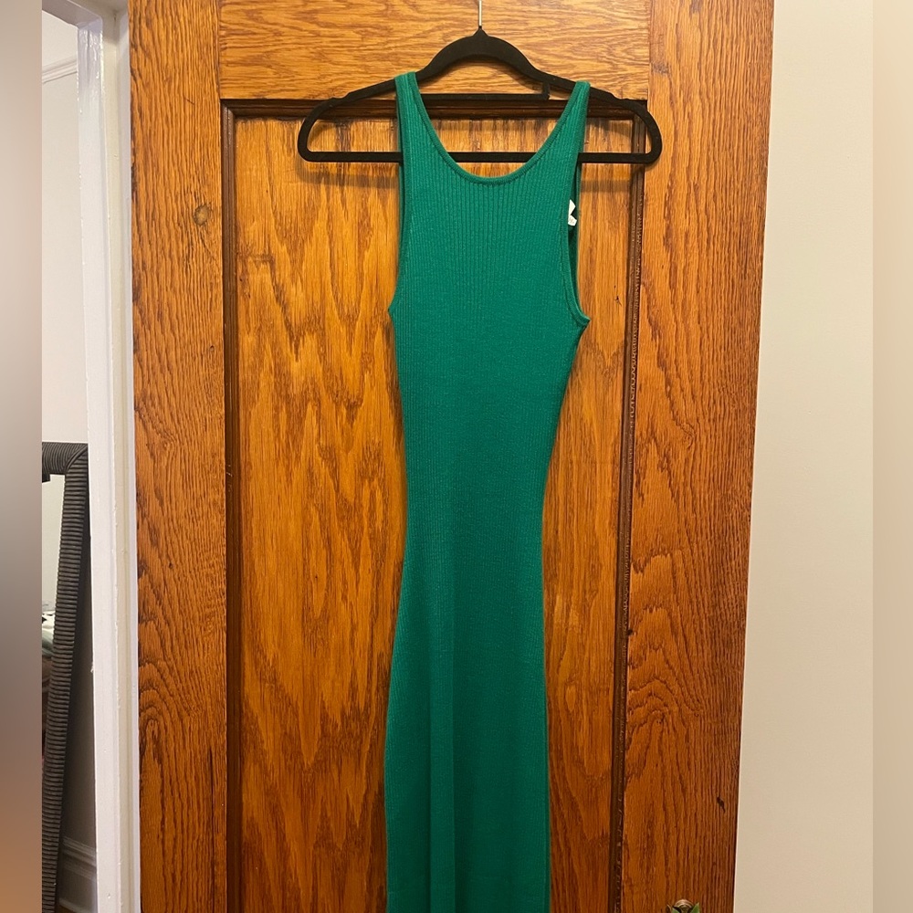 Green midi dress